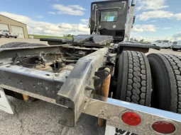 
										For sale – 2010 KENWORTH T800 – Day Cab Truck full									