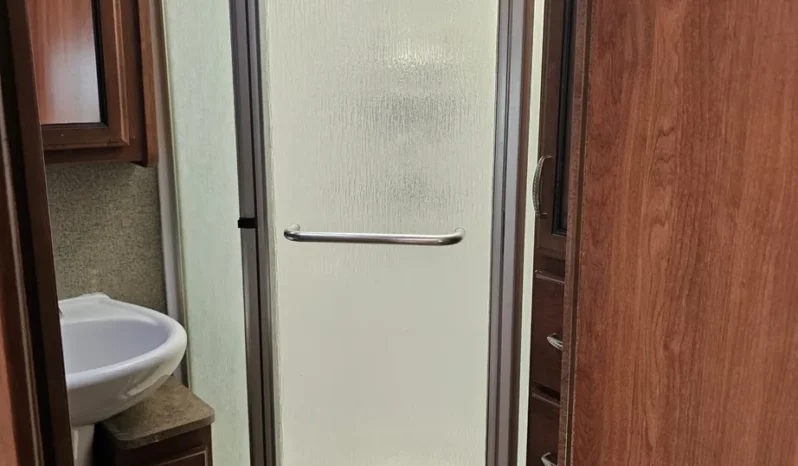 
								For sale – 2013 FLEETWOOD BOUNDER CLASSIC 34M full									