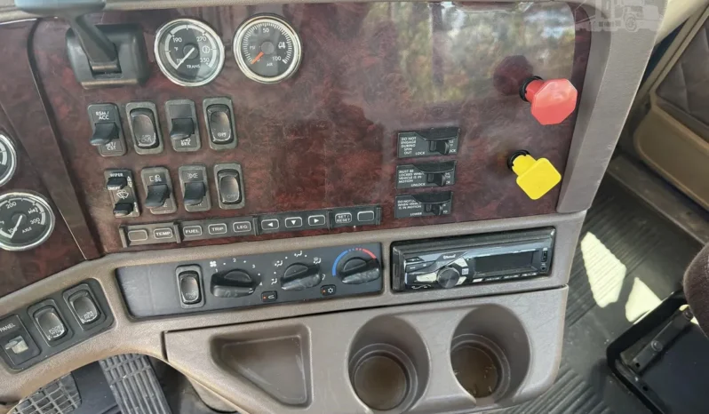 
								For sale – 2014 FREIGHTLINER CORONADO 132 – Day Cab Truck full									