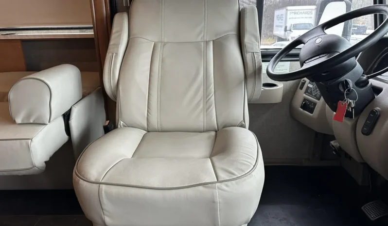 
								For sale – 2019 Winnebago Vista 29VE full									