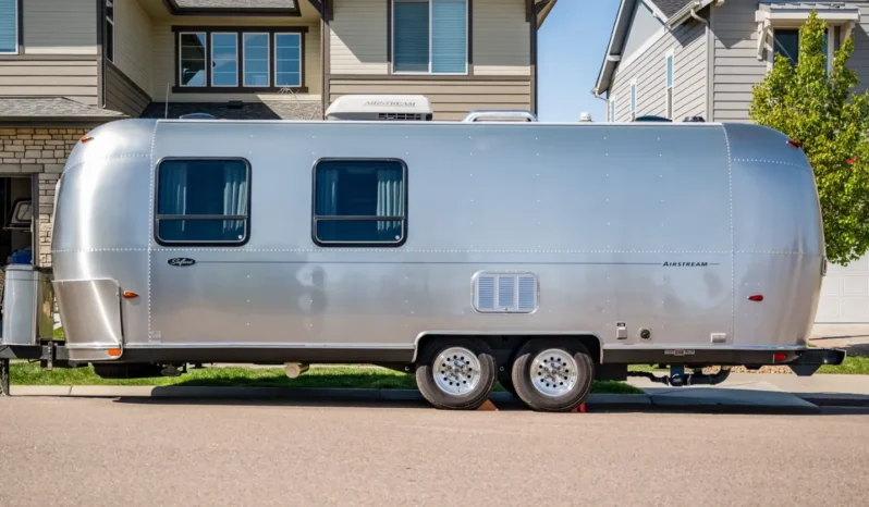 
								For sale – 2004 Airstream Safari 25SS full									