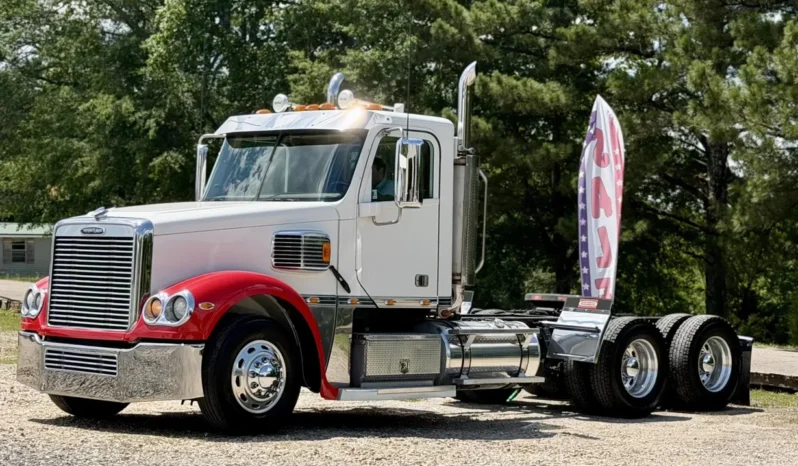 
								For sale – 2014 FREIGHTLINER CORONADO 132 – Day Cab Truck full									