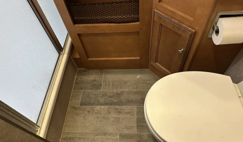 
								For sale – 2019 Winnebago Vista 29VE full									