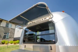 
										For sale – 2004 Airstream Safari 25SS full									