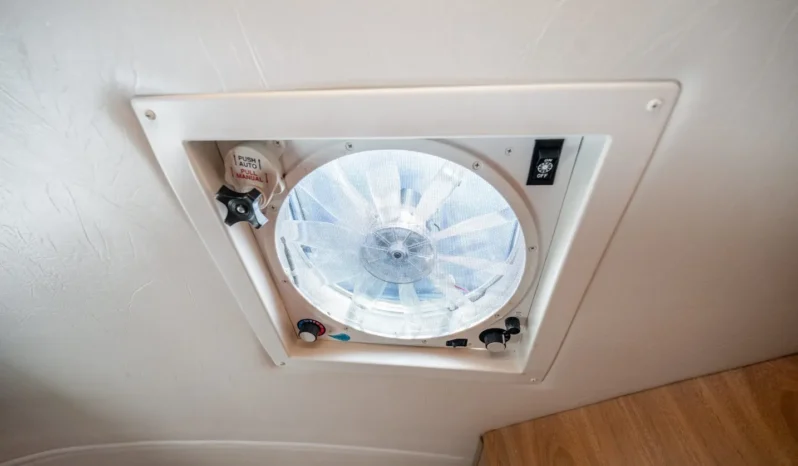 
								For sale – 2004 Airstream Safari 25SS full									