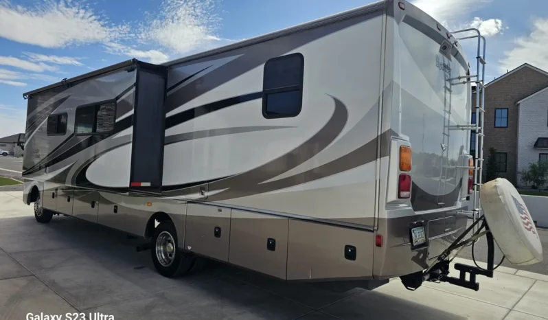 
								For sale – 2013 FLEETWOOD BOUNDER CLASSIC 34M full									