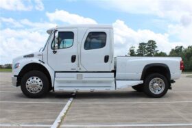 For sale – 2010 Freightliner Sportchassis P2 M2 106