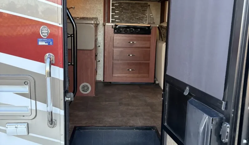 
								For sale – 2014 Winnebago Aspect 30J full									