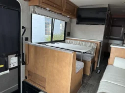 
										For sale – 2019 Winnebago Vista 29VE full									