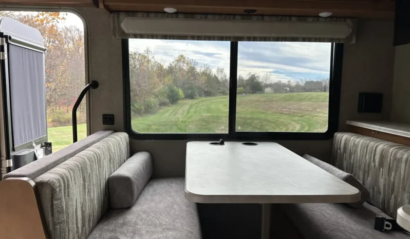 
								For sale – 2019 Winnebago Vista 29VE full									