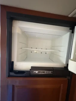 
										For sale – 2014 Winnebago Aspect 30J full									