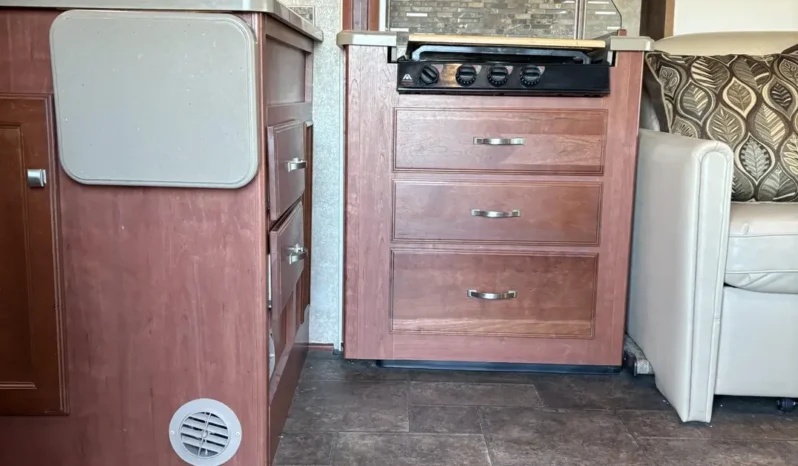 
								For sale – 2014 Winnebago Aspect 30J full									