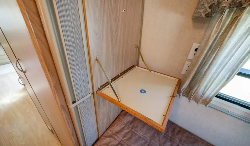 
								For sale – 2004 Airstream Safari 25SS full									