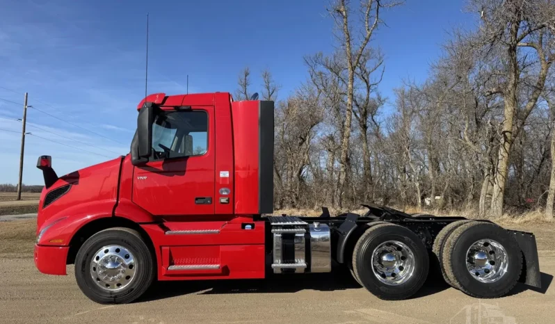 
								For sale – 2021 VOLVO VNR64T300 – Day Cab Truck full									