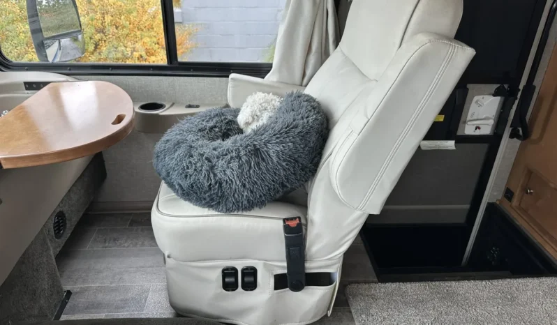 
								For sale – 2019 Winnebago Vista 29VE full									