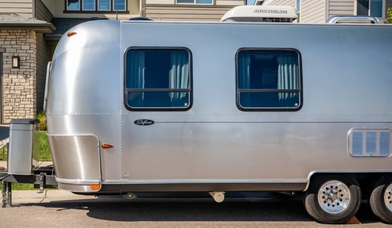 
								For sale – 2004 Airstream Safari 25SS full									