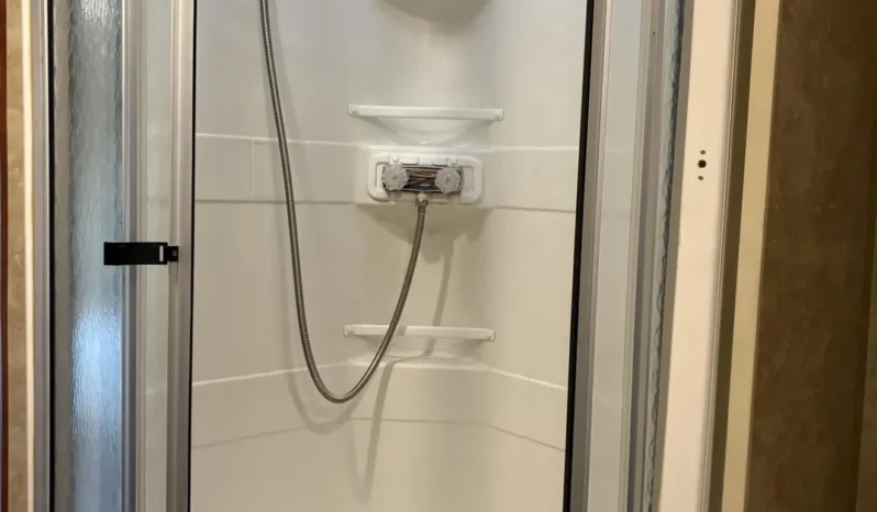 
								For sale – 2014 Winnebago Aspect 30J full									