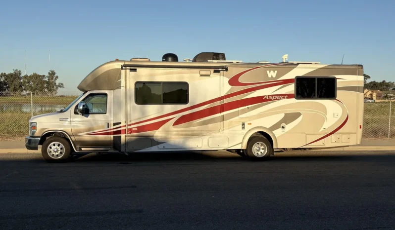 
								For sale – 2014 Winnebago Aspect 30J full									
