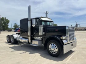 For sale – 2001 Peterbilt 379 EXHD