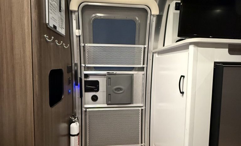 
								For sale – 2022 Airstream Caravel 20FB full									