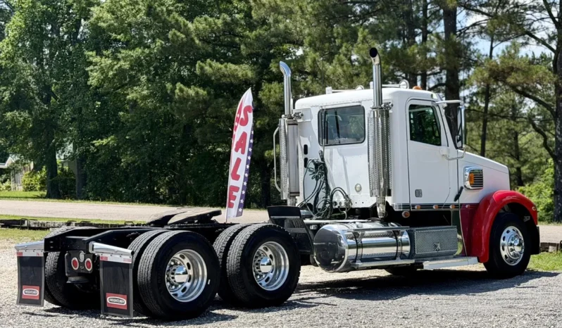 
								For sale – 2014 FREIGHTLINER CORONADO 132 – Day Cab Truck full									