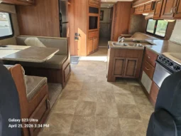 
										For sale – 2013 FLEETWOOD BOUNDER CLASSIC 34M full									