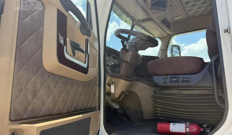 
								For sale – 2014 FREIGHTLINER CORONADO 132 – Day Cab Truck full									