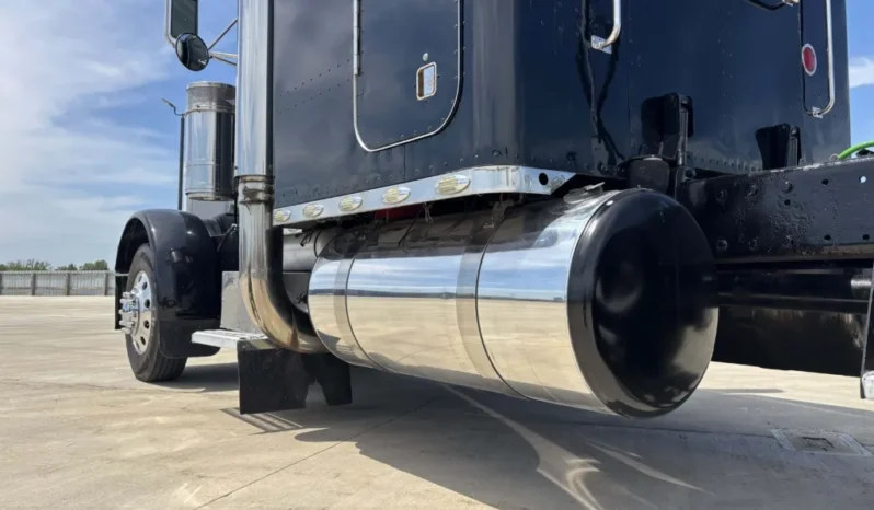 
								For sale – 2001 Peterbilt 379 EXHD full									