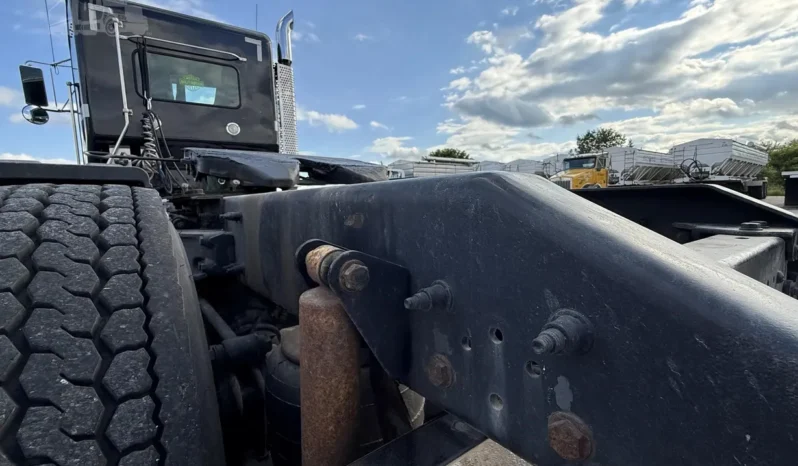 
								For sale – 2010 KENWORTH T800 – Day Cab Truck full									