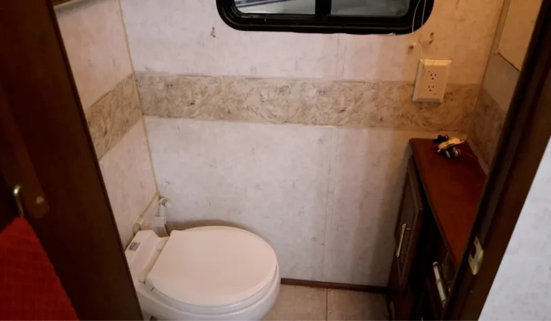 
								For sale – 2004 Winnebago Vectra 40AD full									