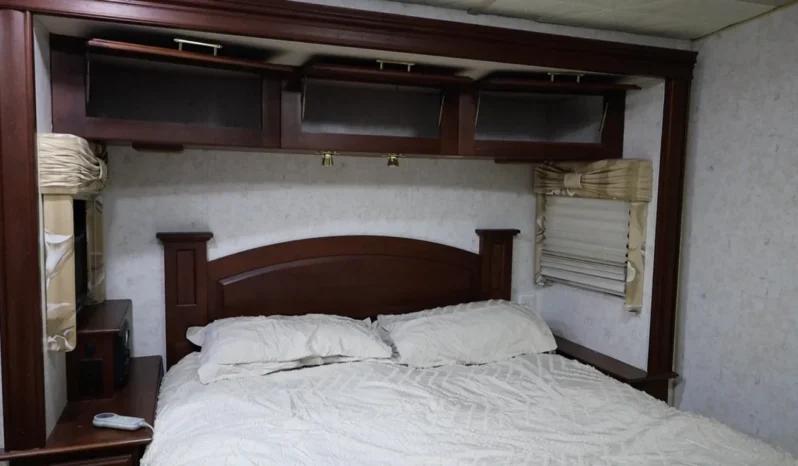 
								For sale – 2004 Winnebago Vectra 40AD full									